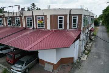 Corner unit 2 storey shophouse